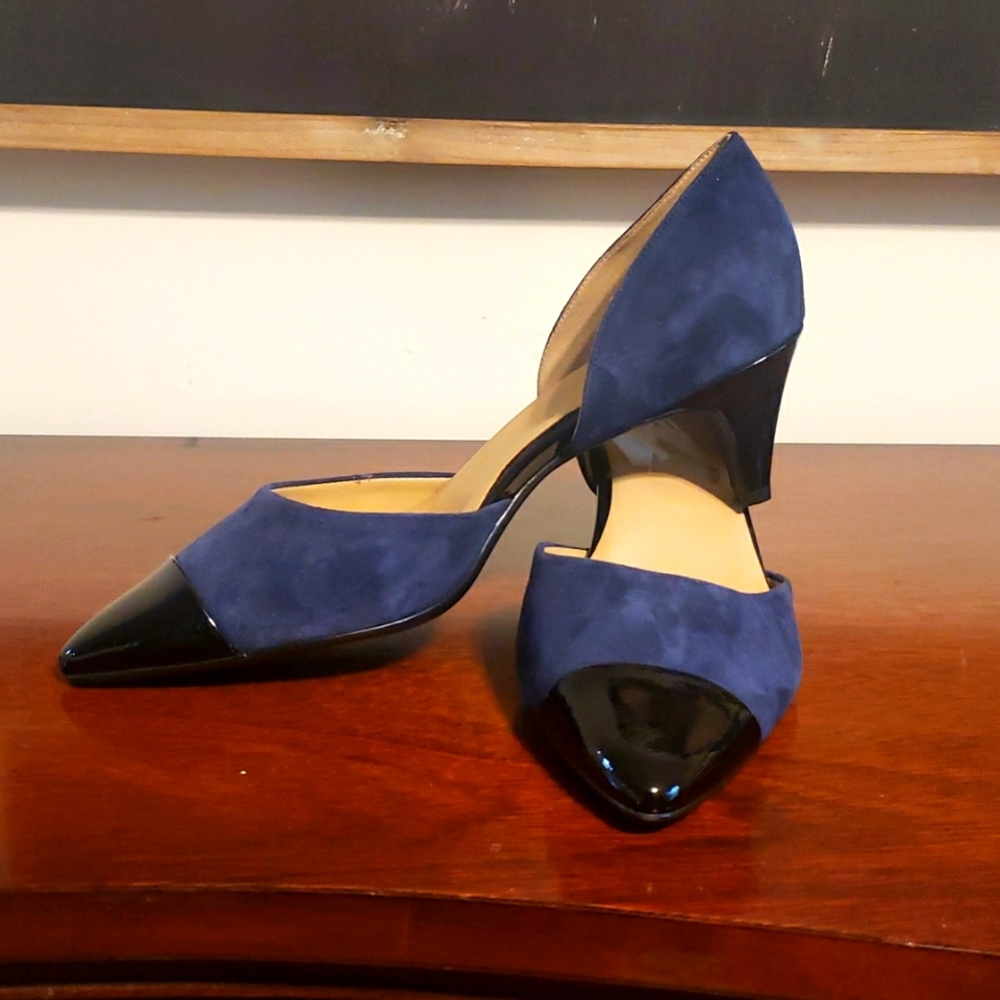 Naturalizer blue suede kitten heels